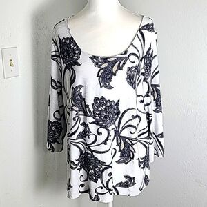 Croft & Barrow Black, White & Tan Floral Design Top, Size XL